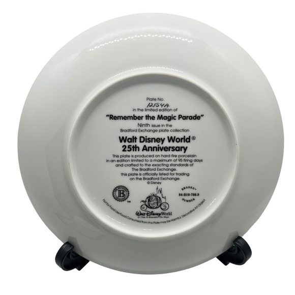 Disney Bradford Exchange 25th Anniversary WDW Remember The Magic Parade - Picture 6 of 6